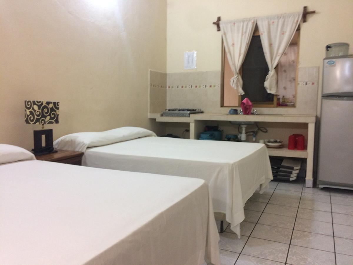 מלון Compostela Bungalows Casa Regina מראה חיצוני תמונה