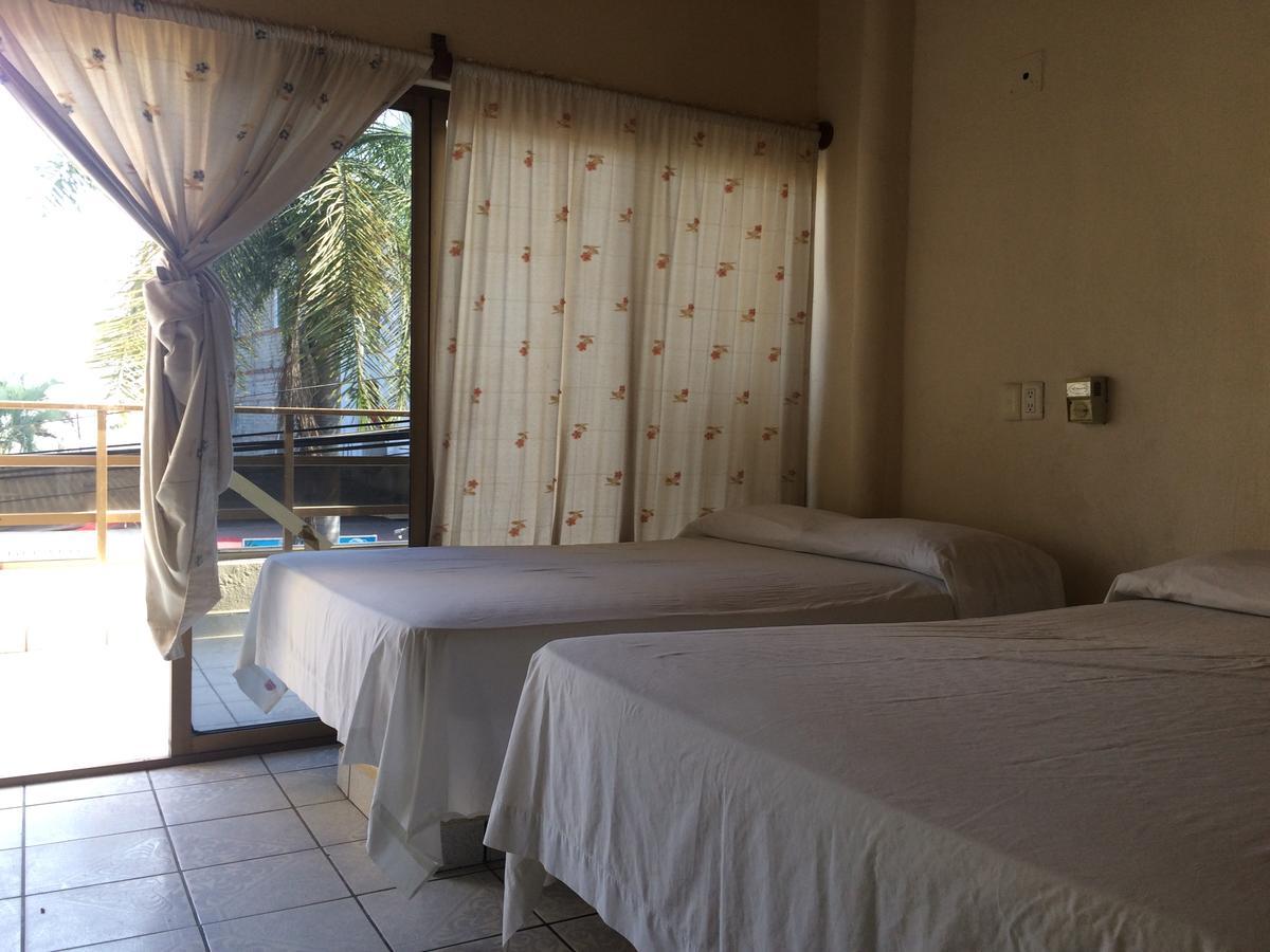 מלון Compostela Bungalows Casa Regina מראה חיצוני תמונה